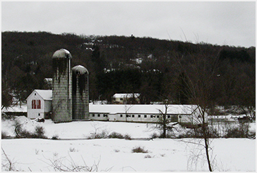 barn.